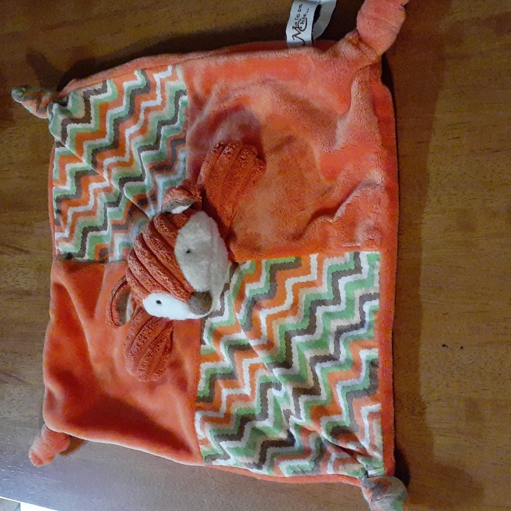 Maison Chic Foxhead lovey with rattle
